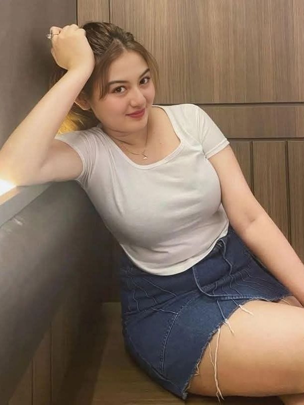 Koharu, Japanese Asian massage therapist